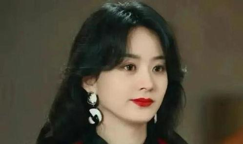 娱乐圈吃瓜美女是谁,揭秘那些热衷于八卦的明星们