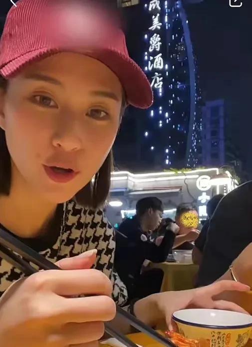 吃瓜娱乐多朵,盘点娱乐圈的璀璨瞬间